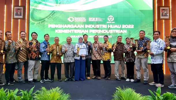 Danone Indonesia Sabet Penghargaan Terbanyak dalam Ajang Penghargaan Industri Hijau 2022