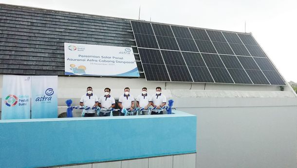 Asuransi Astra Resmikan Solar Panel Melalui Estafet Peduli Bumi Denpasar