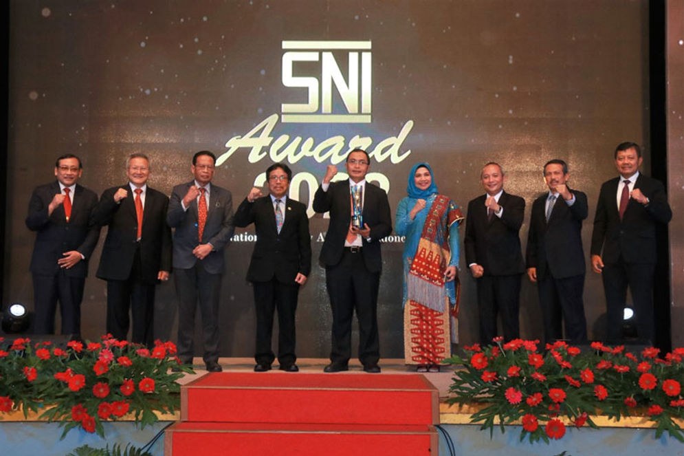 sni-award.jpg