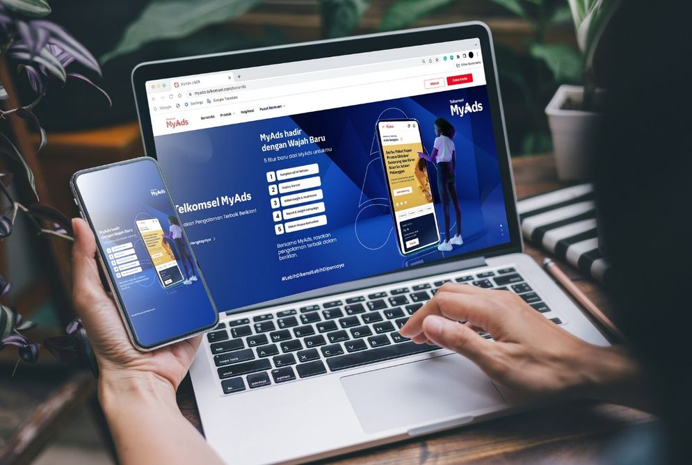 Telkomsel MyAds merupakan sebuah layanan beriklan yang memudahkan pengiklan menyasar audiens yang tepat agar usaha lebih berkembang, lebih dikenal, dan lebih dipercaya.