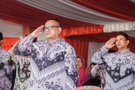 Upacara Hari Guru Nasional 