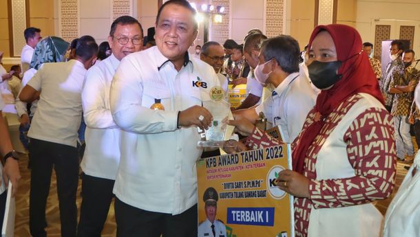 KPB Award 2022 Apresiasi Komitmen Sejahterakan Petani