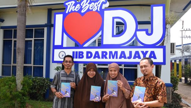 Dosen IIB Darmajaya Terbitkan Buku IoT, Berjudul Internet of Things ESP8266 ESP 32 Web Server