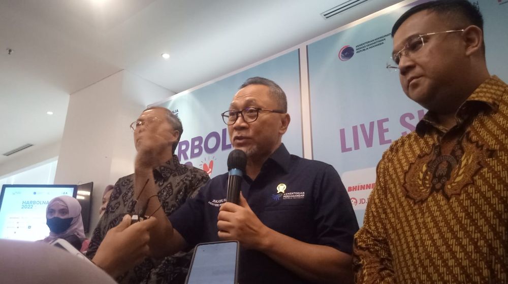 Zulhas di Kantor Kementerian Perdagangan, Kamis 8 Desember 2022.jpeg