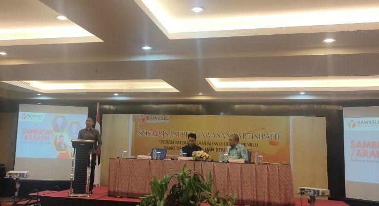 Badan Pengawas Pemilu (Bawaslu) Provinsi Kalimantan Selatan (Kalsel) menggelar kegiatan sosialisasi pengawasan partisipatif dengan mengundang puluhan awak media. (Foto : Starbanjar)