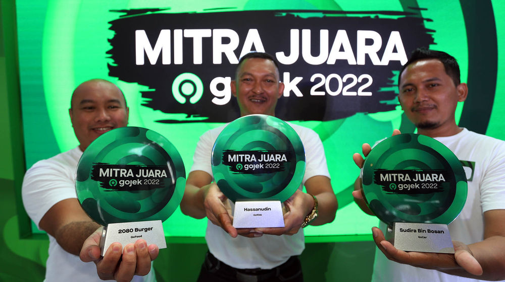 Gojek Mitra Juara - Panji 5.jpg