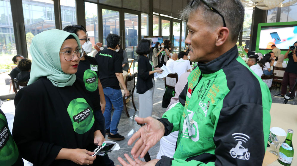 Gojek Mitra Juara - Panji 4.jpg