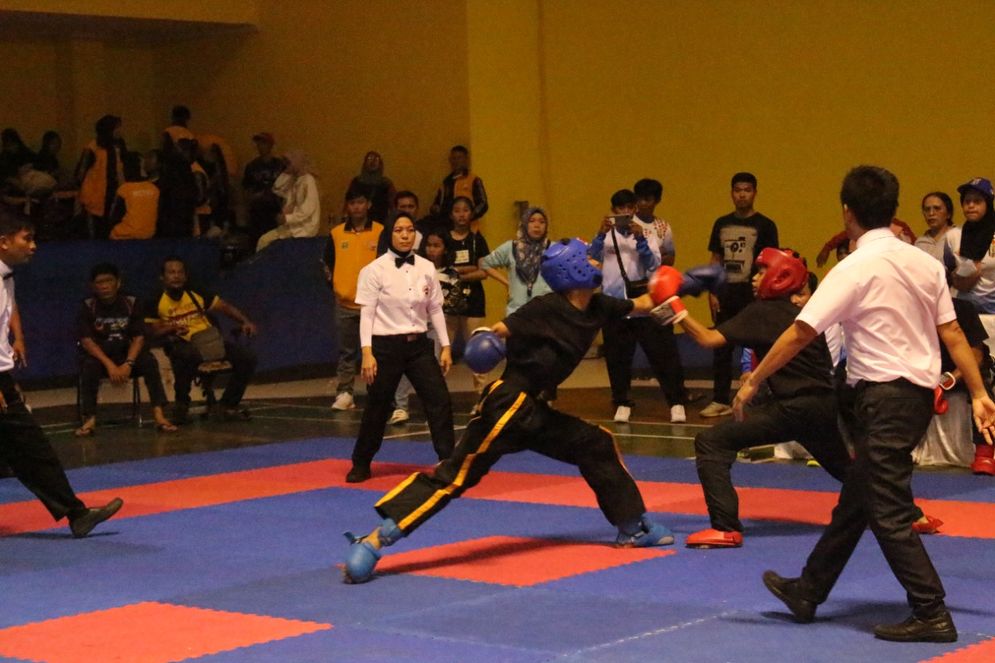 Pertandingan perdana cabor Kick Boxing pada ajang Porprov Lampung IX 2022.