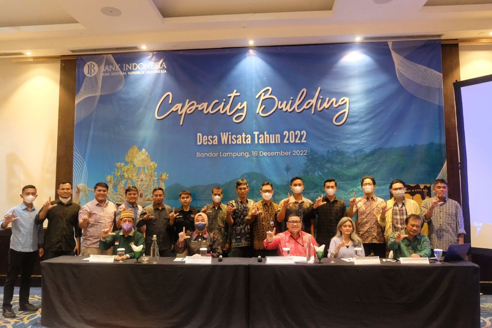 Capacity Building ini ditujukan untuk mendorong pariwisata sebagai salah satu sumber pertumbuhan ekonomi baru Indonesia ditengah ketidakpastian ekonomi global.