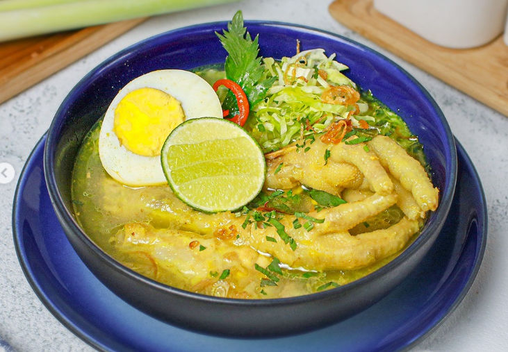Soto Sayap dan Ceker Ayam Praktis ala Rudy Choirudin - wongkito.co