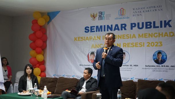 Puncak HUT-1 FKPPIB, Seminar Mitigasi Ancaman Resesi 2023