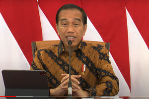 jokowi konpers bauksit.png