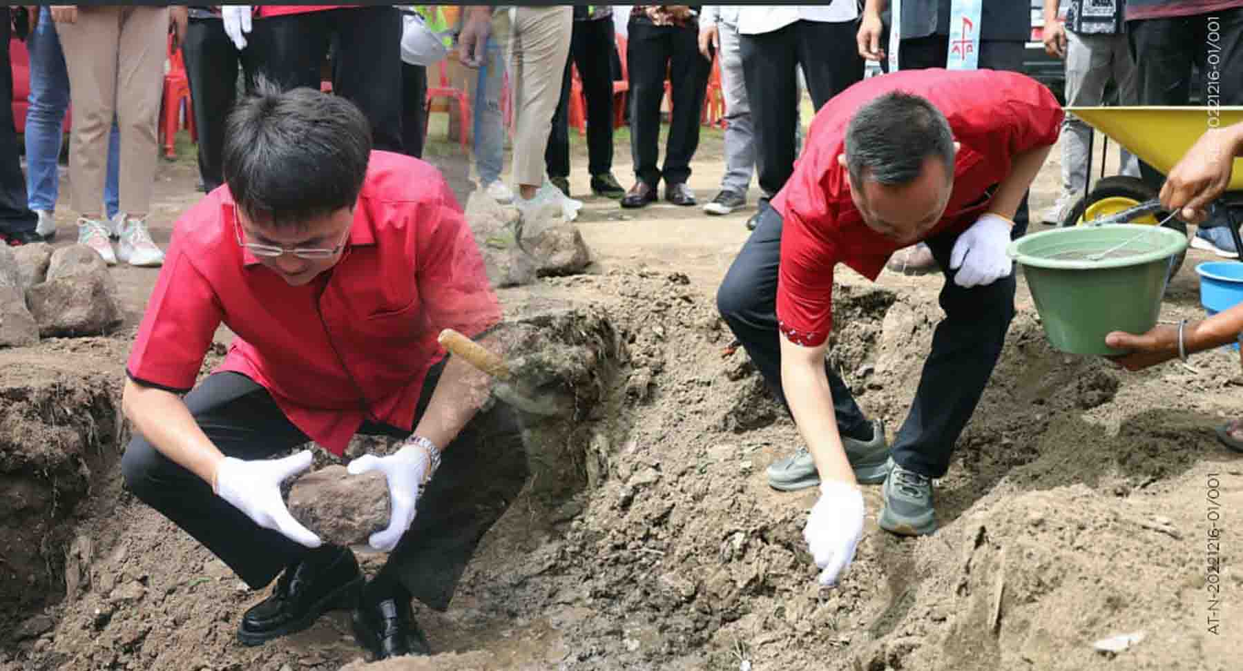 pelatakan batu pertama rusun penghargaan Manado 