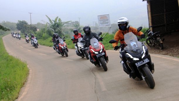 Simak Nih! Tips Aman Touring Seru Akhir Tahun 