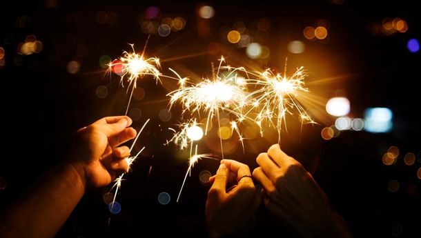 Berikut 7 Tradisi Unik Malam Tahun Baru dari Berbagai Negara