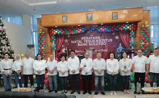 Foto bersama jajaran Direksi Bank SulutGo usai perayaan Natal. (Foto:Istimewa)