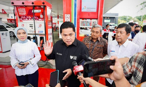 ERICK THOHIR TINJAU SPBU.png