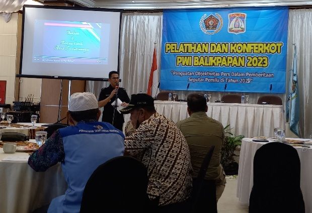 Wali Kota Rahmad Mas’ud buka pelatihan dan Konferkot PWI Cabang Balikpapan, Selasa (3/1/2022)