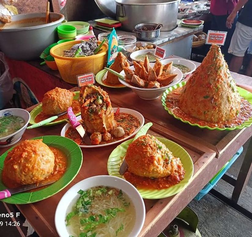 Banyak Varian Lucu Seenak Apa Bakso Viral Bakso Sera Pesenmakan Id