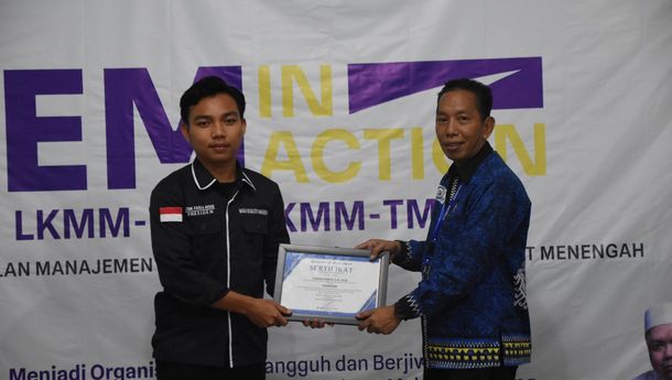 Dosen Manajemen IIB Darmajaya Paparkan Peran Penting Public Relation Dalam LKMM-TD