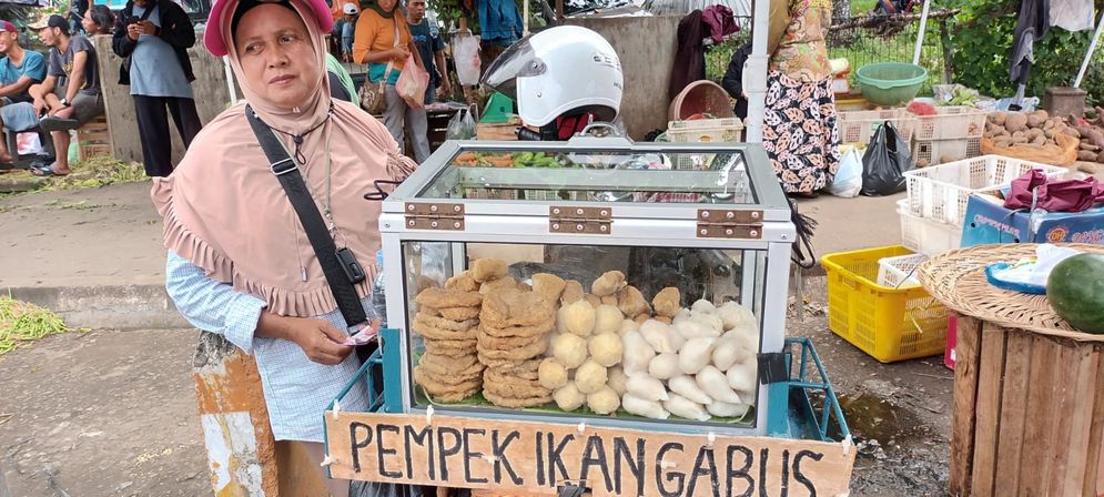 Pempek ikan gabus, Juliana