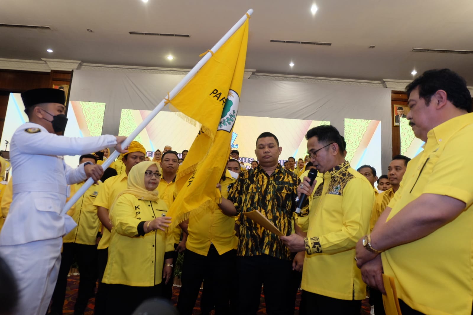 DPD Partai Golkar Kaltim Lantik 149 Pengurus di Balikpapan, Minggu (8/1/2023)
