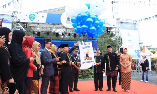 pesta rakyat kaltim.jpg