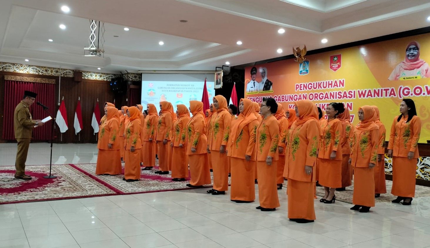 Pengurus Gabungan Organisasi Wanita (GOW) Kota Balikpapan Periode 2022-2027 dikukuhkan Wali Kota Balikpapan, Rahmad Mas'ud (Foto: Ibukotakini.com)