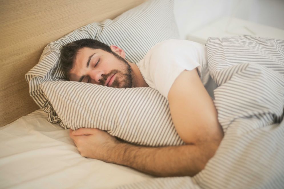 Inilah Bahaya Tidur Mendengkur, Simak Cara Mengatasinya
