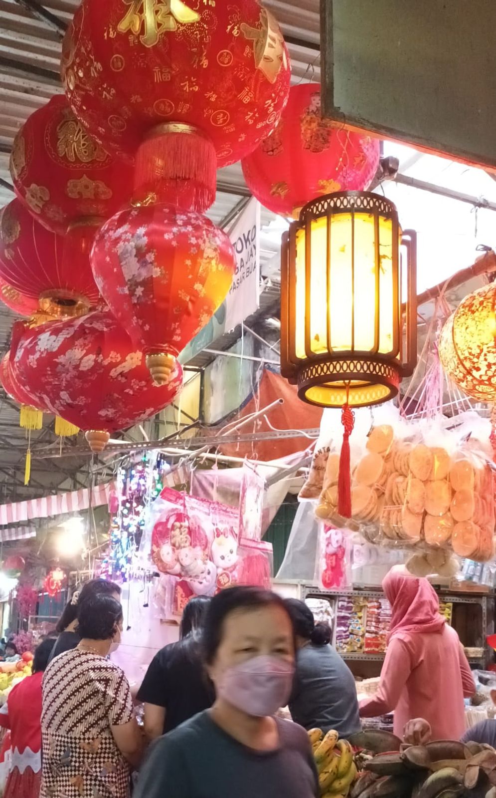 Suasana Pasar Temenggung Palembang