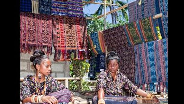 Menelusuri Asal-Usul ‘Budaya Tenun Ikat’ Flores, NTT (Bagian 1)