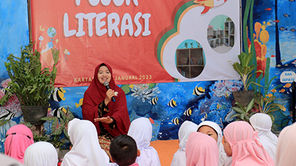 PAUD Insan Kamil Kartasura Resmikan Pojok literasi