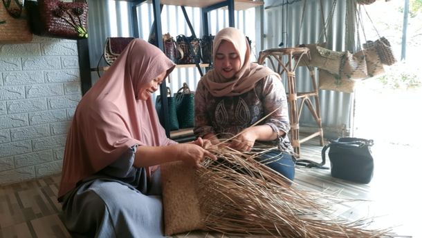 Melihat Cerita Mantri BRI di Banjar, Dari Aktor Inklusi Keuangan Hingga Kesejahteraan Keluarga Meningkat