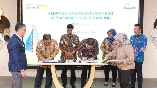 Kerjasama dengan Bank Danamon, Pegadaian Pelopori Sustainable Social Loan Rp500 Miliar