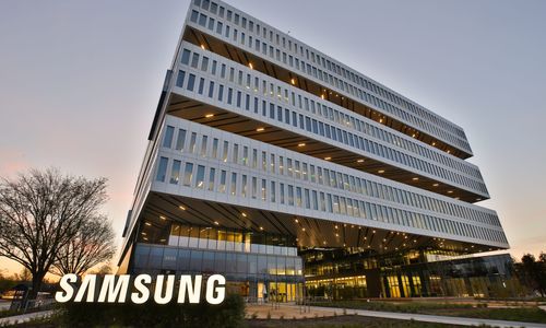 Campus-Exterior-SamsungSign-1-e1493262997296.jpg