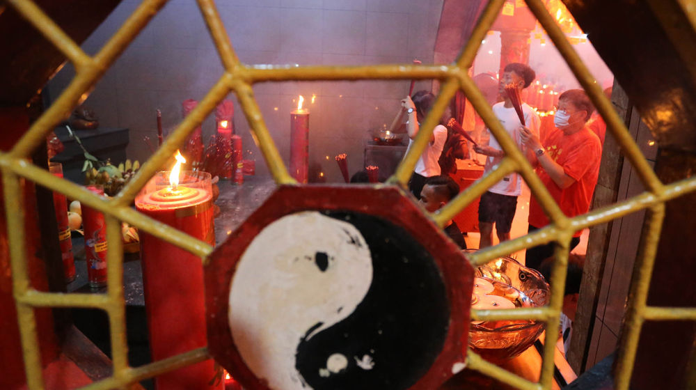 Sembahyang Imlek - Panji 9.jpg