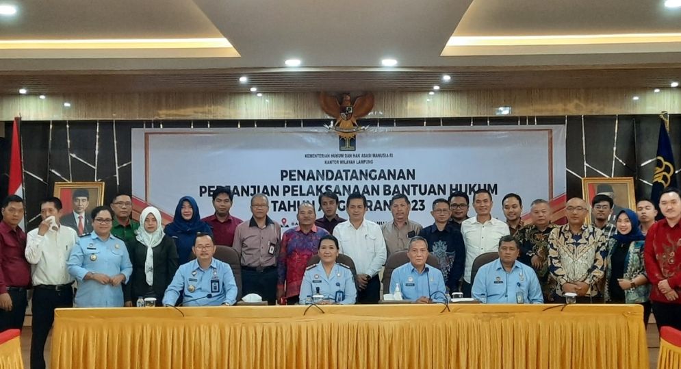 Kanwil Kemenkumham Lampung menggelar Penandatanganan Kontrak Pelaksanaan Bantuan Hukum Bagi Orang atau Kelompok Masyarakat Miskin Tahun Anggaran 2023.