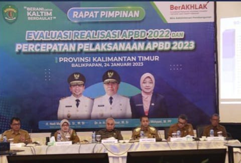 Rapat Pimpinan Evaluasi Realisasi Anggaran Pendapatan Belanja Daerah (APBD) 2022 dan Percepatan Pelaksanaan APBD 2023 Provinsi Kalimantan Timur, di Ballroom Hotel Novotel Balikpapan, Selasa (24/1/2023) (Foto: Dok Adpim Pemprov Kaltim)