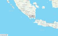 Pusat gempa berada di laut 55 km Tenggara Pesisir Barat