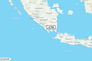 Pusat gempa berada di laut 55 km Tenggara Pesisir Barat