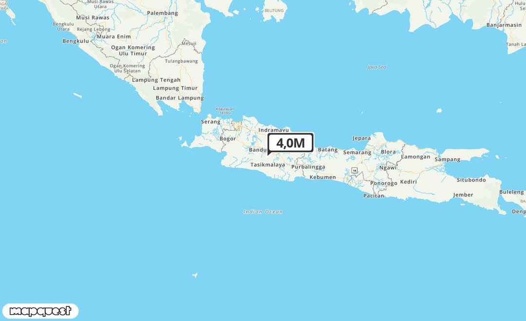 Pusat gempa berada di darat 23 km tenggara Kab. Bandung