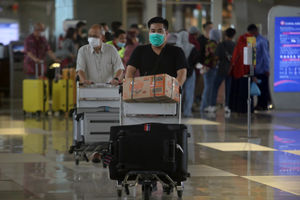 Kenaikan Penumpang Pesawat - Panji 4.jpg