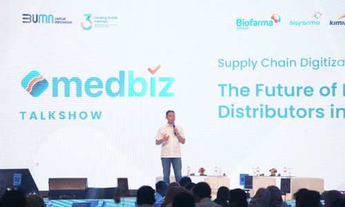 Gambar 1.1 Direktur Transformasi & Digital Bio Farma, Soleh Ayubi membuka rangkaian acara Grand Launching Medbiz.jpeg