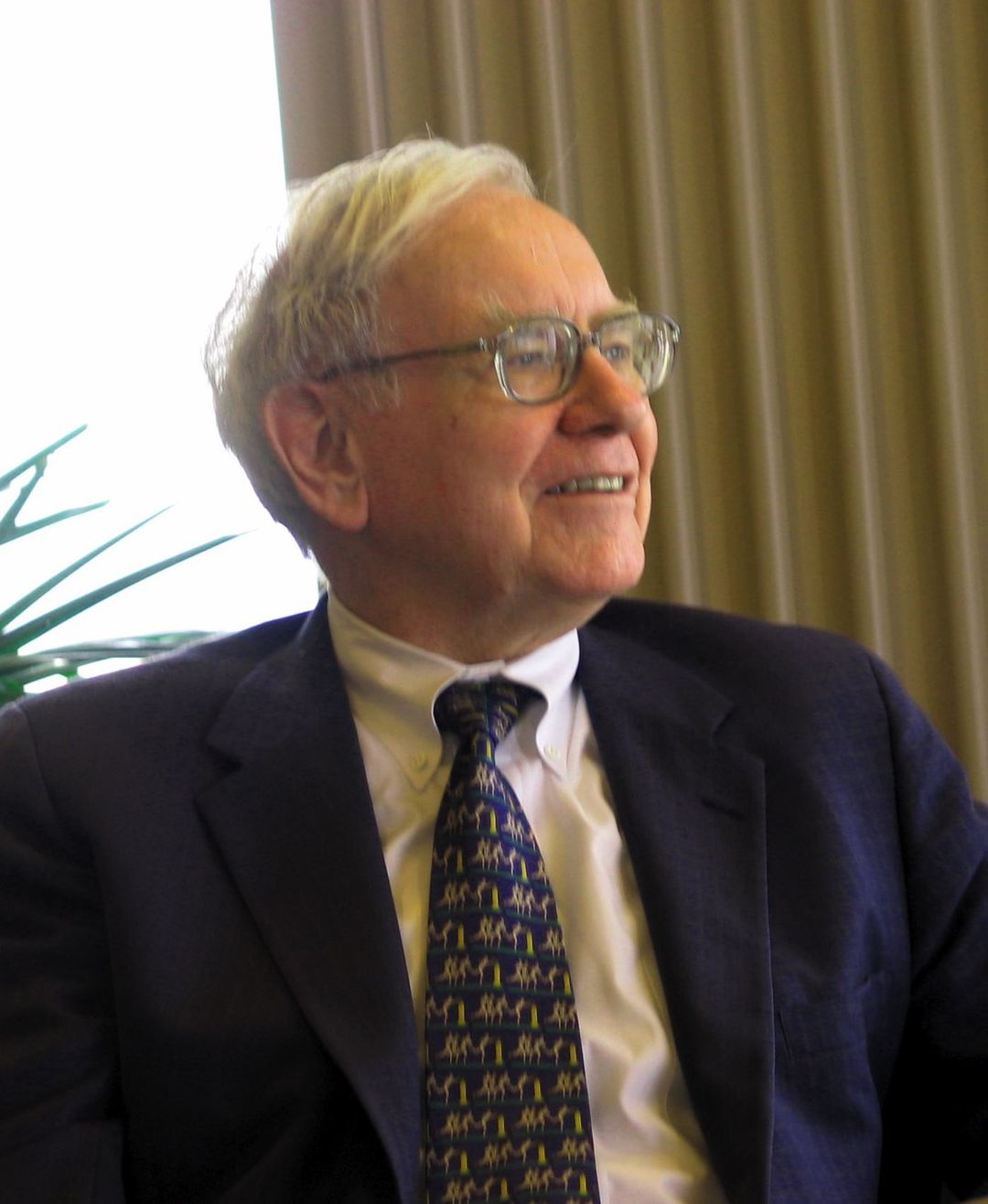 Warren_Buffett_KU_Visit.jpg