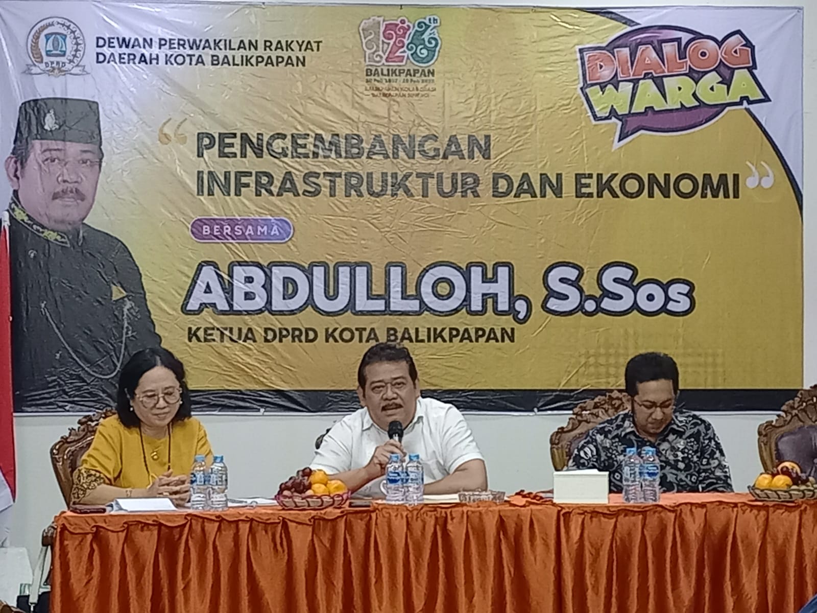 Dialog Warga Kelurahan Karang Jati bersama Ketua DPRD Balikpapan Abdulloh dan Anggota DPRD Nelly Turoallo, Minggu (5/2/2023)