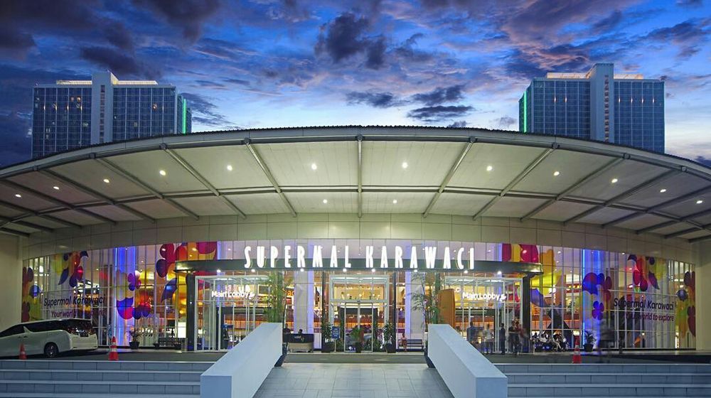 supermal-karawaci-north-lobby.jpg