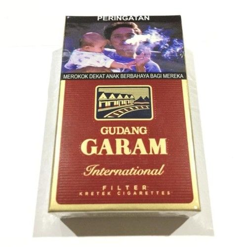 Sampul bahaya merokok di produk Gudang Garam Filter milik PT Gudang Garam Tbk (GGRM).