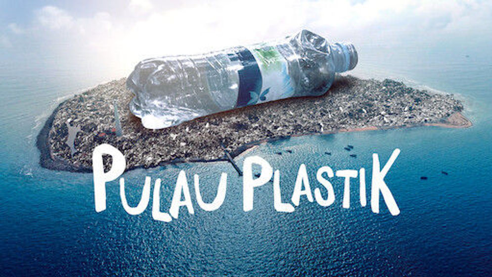 Ilustrasi poster film Pulau Plastik