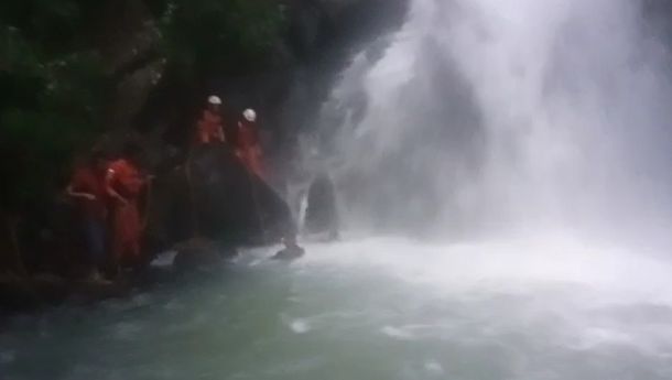 Remaja Asal Centrum Maumere Hilang,  Diduga Tenggelam di Kolam Air Terjun Ai Mitat