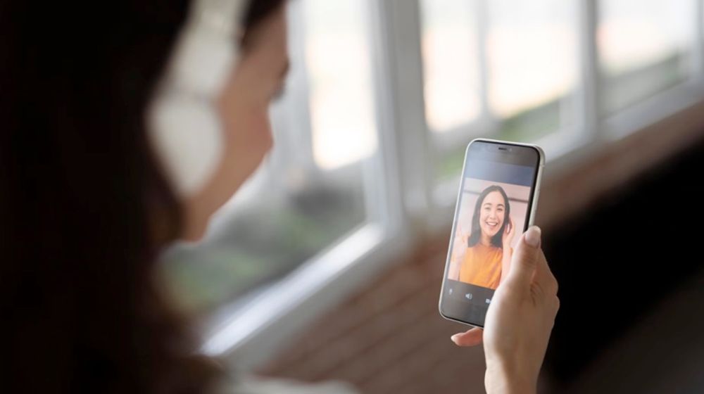 Video call di ponsel